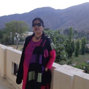 Meet your Posher, Sonali